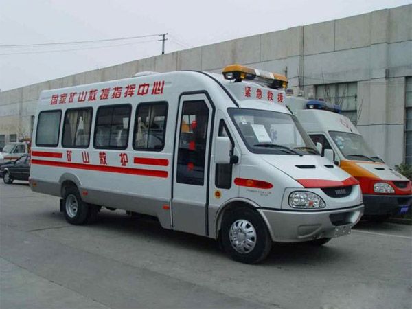 救護(hù)車購買的時候注意事項有哪些？這一點(diǎn)非常重要01